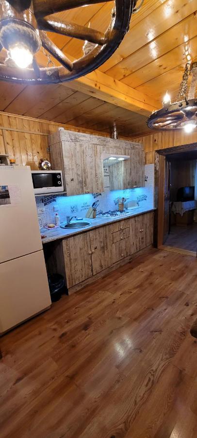 Villa Kotiedzh U Mariny Jaremče Esterno foto