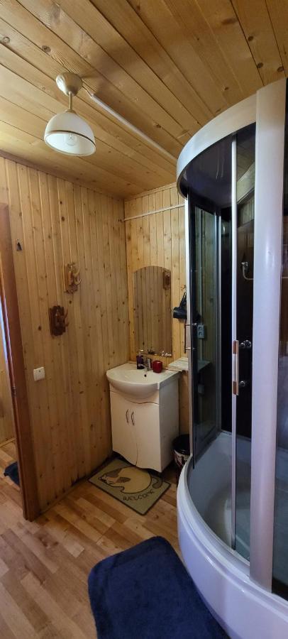 Villa Kotiedzh U Mariny Jaremče Esterno foto